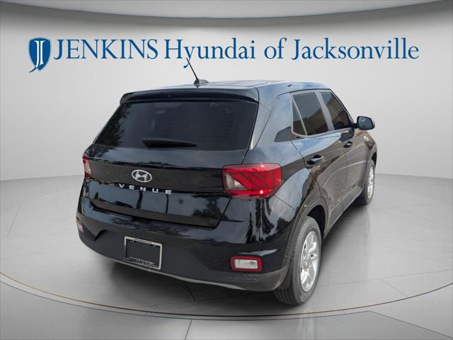 2026 Hyundai Venue SE
