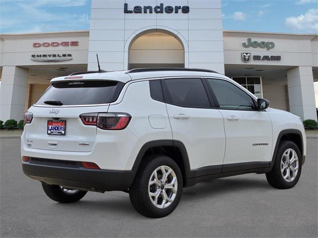 2026 Jeep Compass COMPASS LATITUDE 4X4