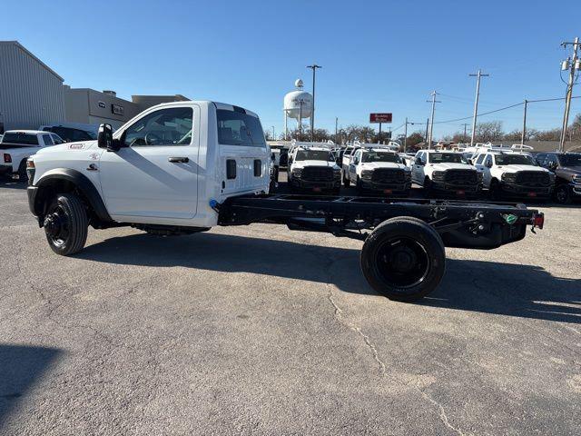 2026 RAM Ram 5500 Chassis Cab RAM 5500 TRADESMAN CHASSIS REGULAR CAB 4X4 84 CA 2026 RAM Ram 5500 Chassis Cab RAM 5500 TRADESMAN CHASSIS REGULAR CAB 4X4 84 CA