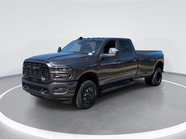 2026 RAM Ram 3500 RAM 3500 BIG HORN CREW CAB 4X4 8 BOX