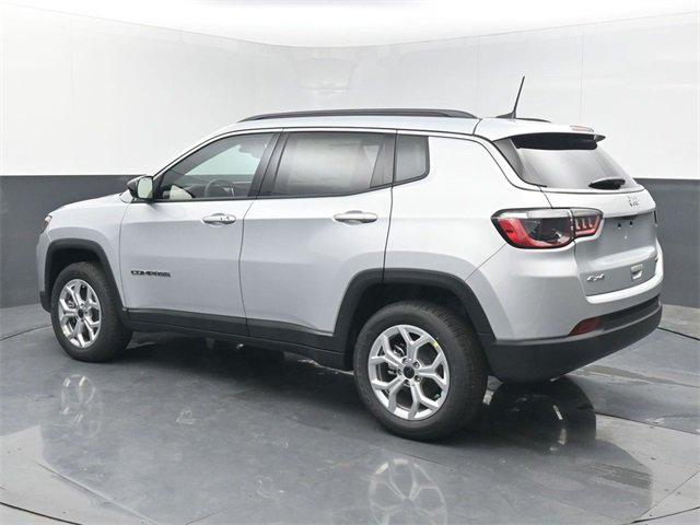 2026 Jeep Compass COMPASS LATITUDE 4X4