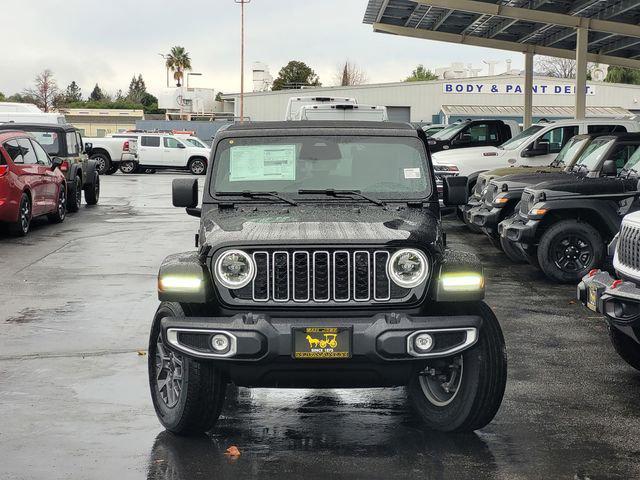 2026 Jeep Wrangler WRANGLER 4-DOOR SAHARA