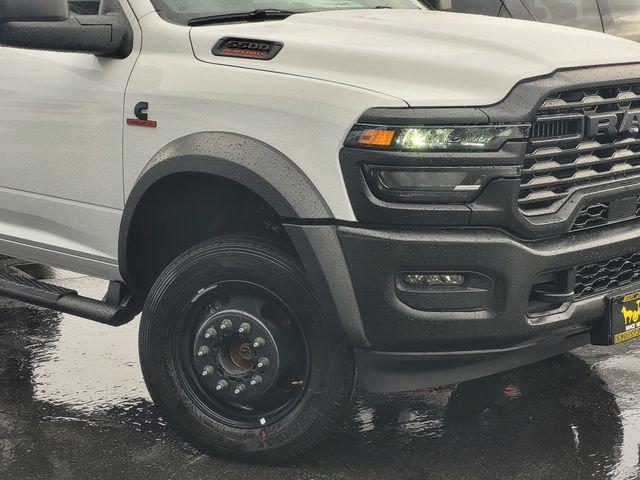 2026 RAM Ram 5500 Chassis Cab RAM 5500 TRADESMAN CHASSIS REGULAR CAB 4X4 84 CA