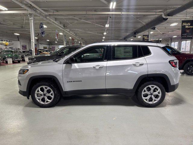2026 Jeep Compass COMPASS LATITUDE 4X4