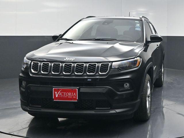 2026 Jeep Compass COMPASS LATITUDE 4X4