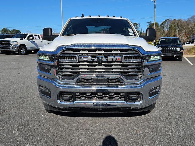 2026 RAM Ram 3500 RAM 3500 TRADESMAN CREW CAB 4X4 8 BOX