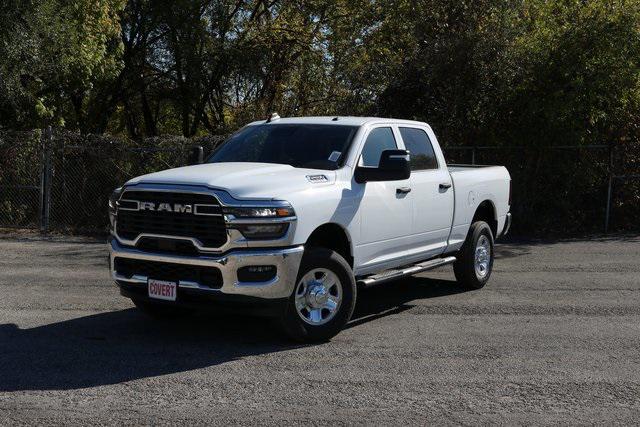 2026 RAM Ram 2500 RAM 2500 TRADESMAN CREW CAB 4X4 64 BOX