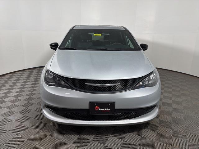 2026 Chrysler Voyager VOYAGER LX