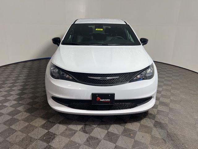 2026 Chrysler Voyager VOYAGER LX