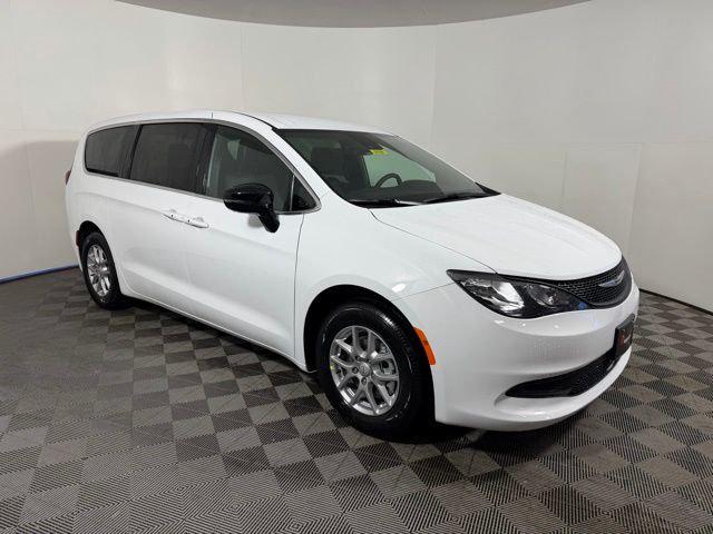 2026 Chrysler Voyager VOYAGER LX