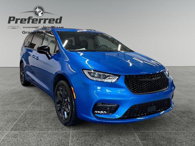 2026 Chrysler Pacifica PACIFICA LIMITED AWD