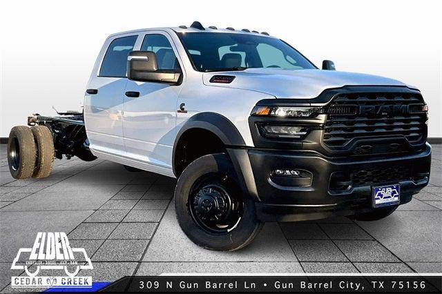 2026 RAM Ram 5500 Chassis Cab RAM 5500 TRADESMAN CHASSIS CREW CAB 4X4 84 CA