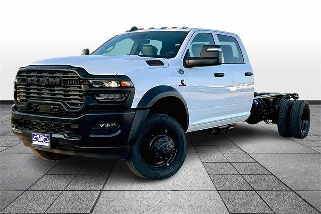 2026 RAM Ram 5500 Chassis Cab RAM 5500 TRADESMAN CHASSIS CREW CAB 4X4 84 CA