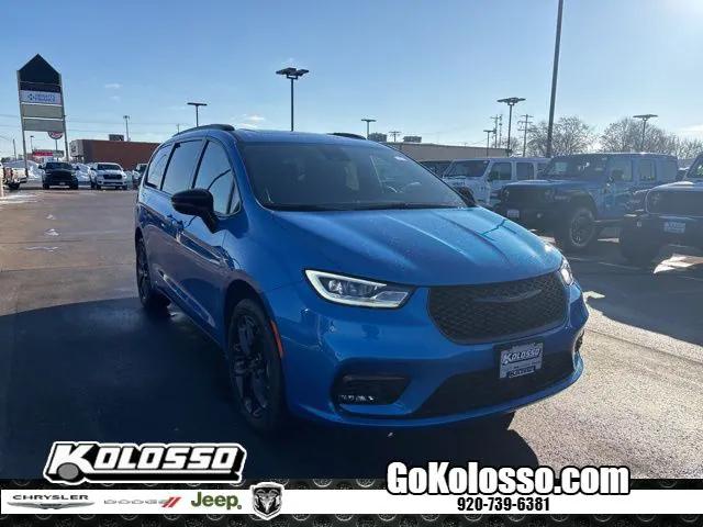 2026 Chrysler Pacifica PACIFICA SELECT AWD