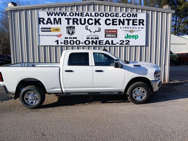 2026 RAM Ram 2500 RAM 2500 TRADESMAN CREW CAB 4X4 64 BOX