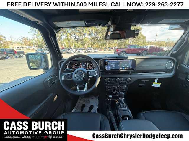 2026 Jeep Wrangler 4-Door Sahara 4x4