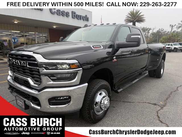 2026 RAM Ram 3500 RAM 3500 TRADESMAN CREW CAB 4X4 8 BOX