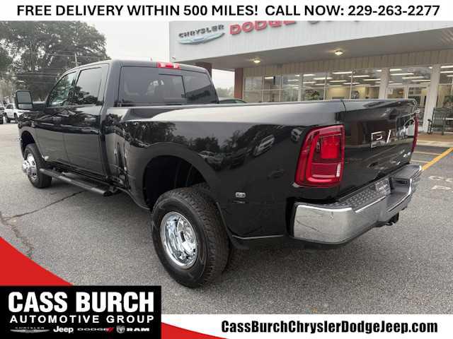 2026 Ram 3500 Tradesman Crew Cab 4x4 8' Box