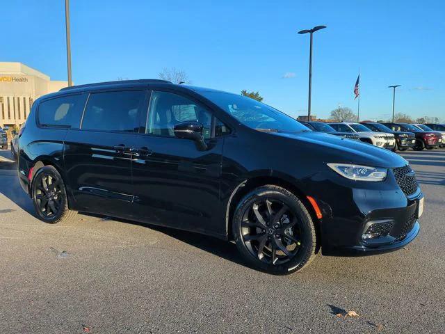 2026 Chrysler Pacifica PACIFICA SELECT 2026 Chrysler Pacifica PACIFICA SELECT