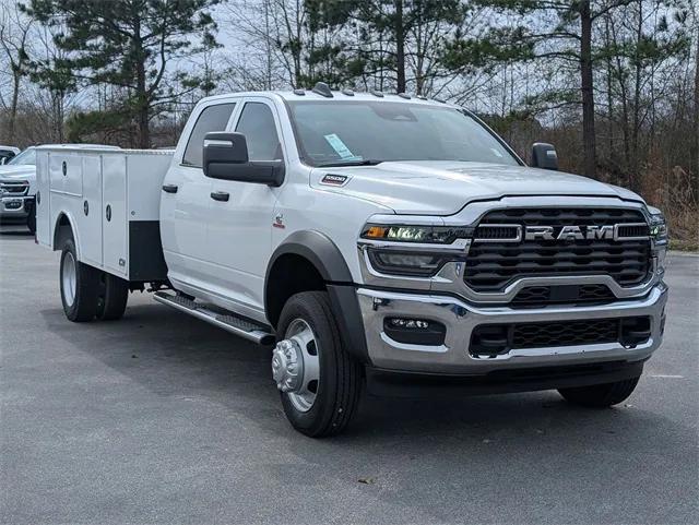 2026 RAM Ram 5500 Chassis Cab RAM 5500 TRADESMAN CHASSIS CREW CAB 4X4 84 CA