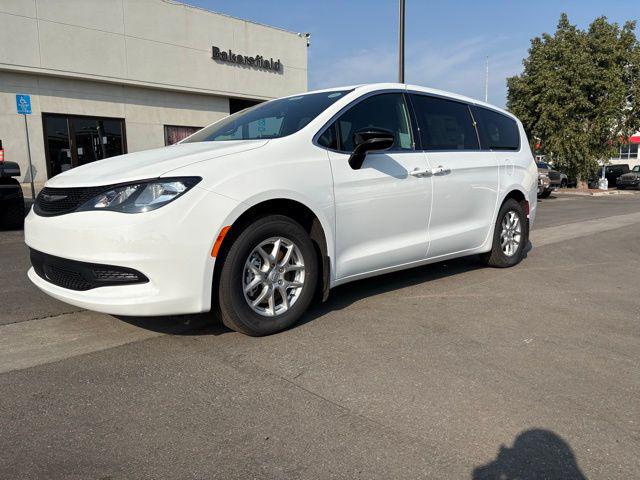 2026 Chrysler Voyager VOYAGER LX