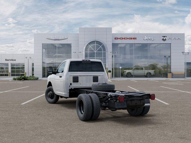 2026 RAM Ram 3500 Chassis Cab RAM 3500 TRADESMAN CHASSIS REGULAR CAB 4X2 84 CA