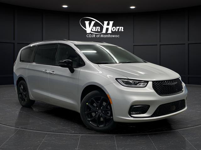 2026 Chrysler Pacifica PACIFICA LIMITED AWD