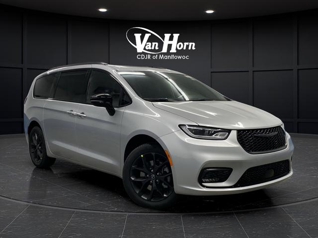 2026 Chrysler Pacifica PACIFICA LIMITED AWD