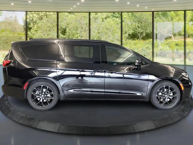 2026 Chrysler Pacifica PACIFICA SELECT 2026 Chrysler Pacifica PACIFICA SELECT