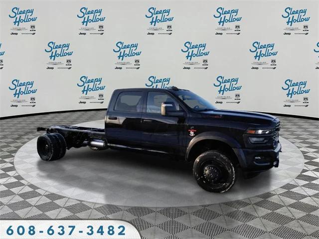 2026 RAM Ram 5500 Chassis Cab RAM 5500 TRADESMAN CHASSIS CREW CAB 4X4 84 CA