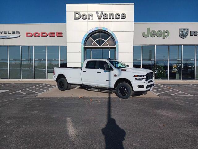 2026 RAM Ram 3500 RAM 3500 BIG HORN CREW CAB 4X4 8 BOX