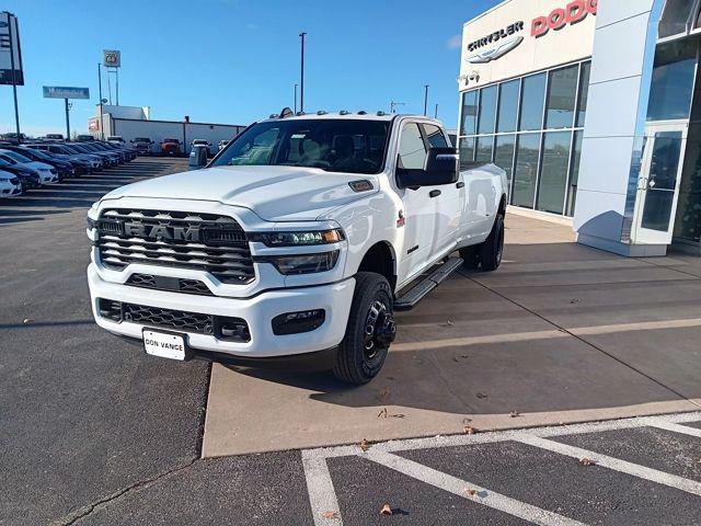 2026 RAM Ram 3500 RAM 3500 BIG HORN CREW CAB 4X4 8 BOX