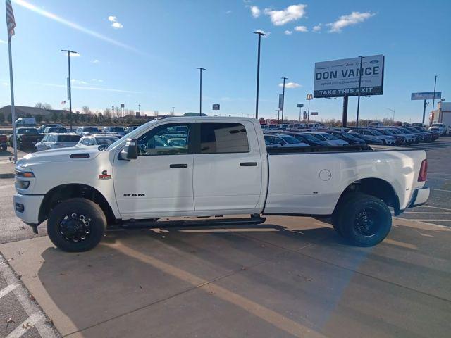 2026 RAM Ram 3500 RAM 3500 BIG HORN CREW CAB 4X4 8 BOX