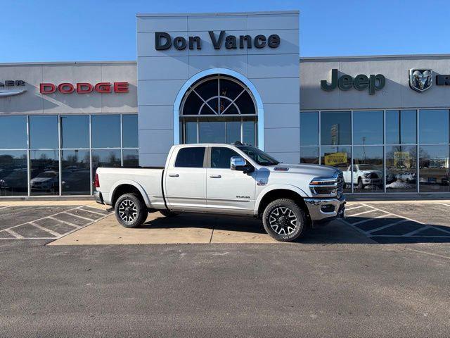 2026 RAM Ram 3500 RAM 3500 LIMITED CREW CAB 4X4 64 BOX