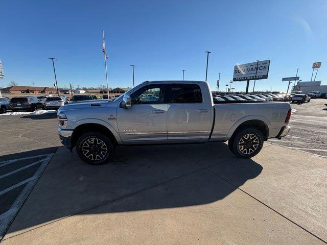 2026 RAM Ram 3500 RAM 3500 LIMITED CREW CAB 4X4 64 BOX