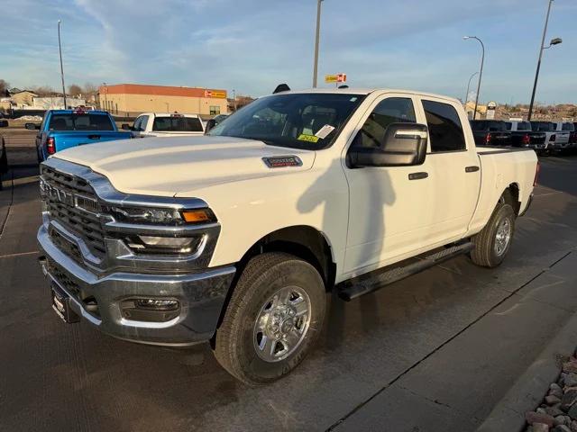 2026 RAM Ram 2500 RAM 2500 TRADESMAN CREW CAB 4X4 64 BOX