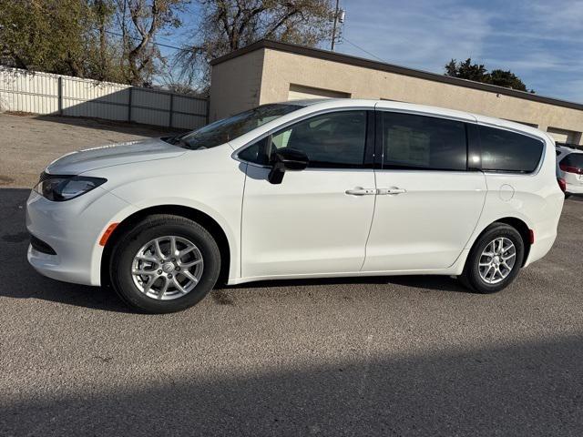 2026 Chrysler Voyager VOYAGER LX