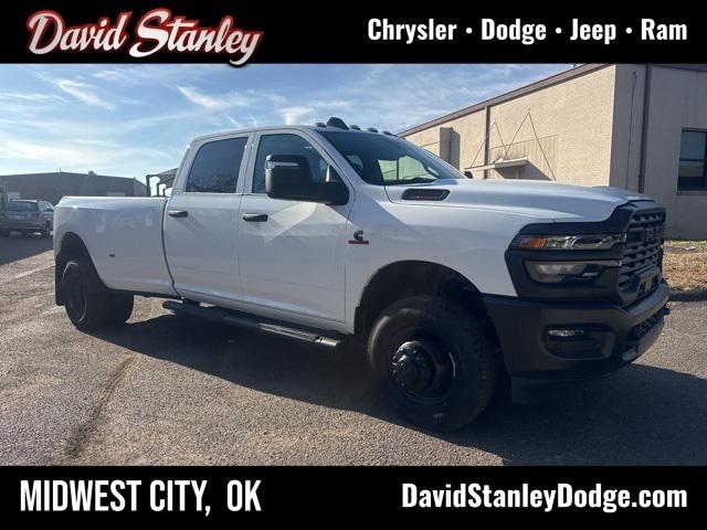 2026 RAM Ram 3500 RAM 3500 TRADESMAN CREW CAB 4X4 8 BOX