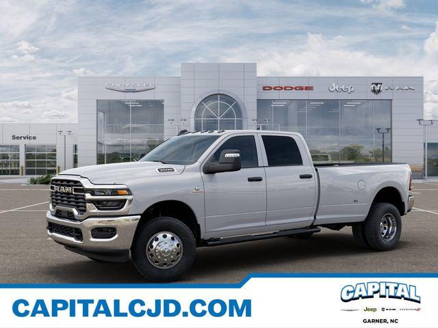 2026 RAM Ram 3500 RAM 3500 TRADESMAN CREW CAB 4X4 8 BOX