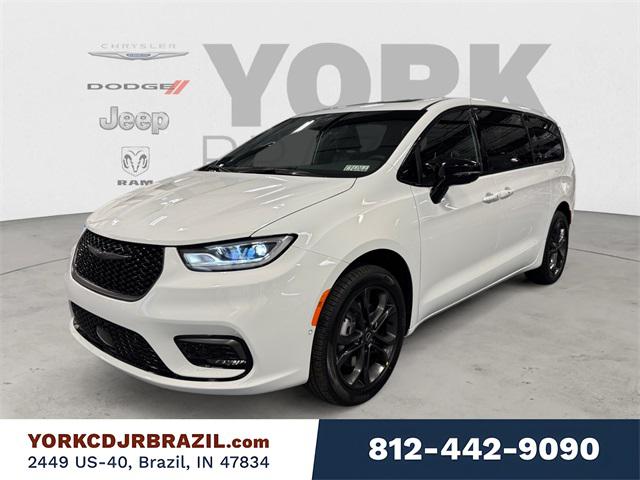 2026 Chrysler Pacifica PACIFICA SELECT AWD