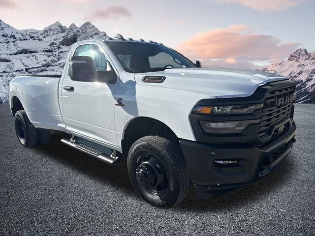 2026 RAM Ram 3500 RAM 3500 TRADESMAN REGULAR CAB 4X4 8 BOX