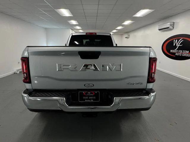 2026 Ram 3500 Tradesman Crew Cab 4x4 8' Box