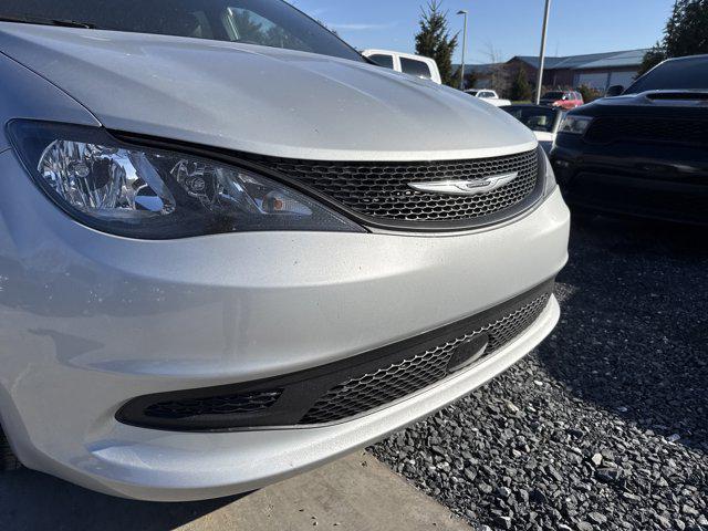 2026 Chrysler Voyager VOYAGER LX