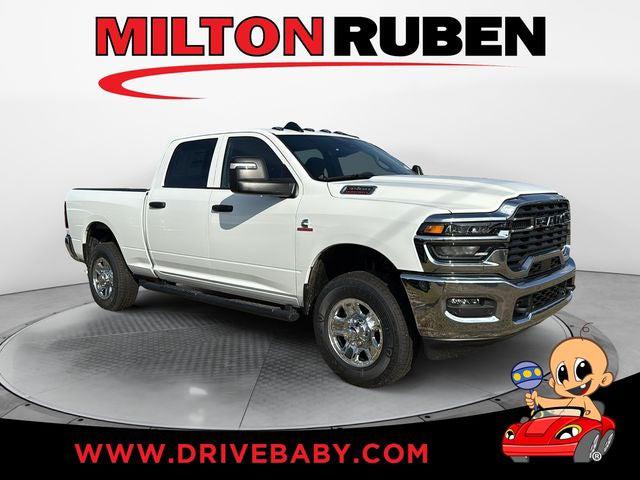 2026 RAM Ram 3500 RAM 3500 TRADESMAN CREW CAB 4X4 64 BOX