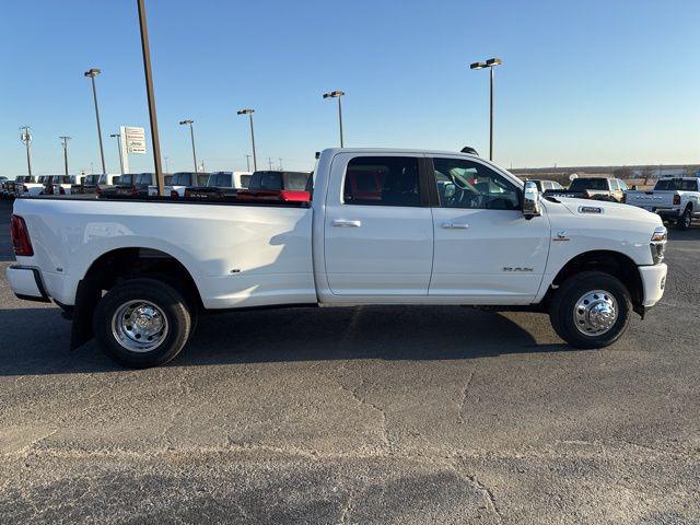 2026 Ram 3500 Laramie Crew Cab 4x4 8' Box