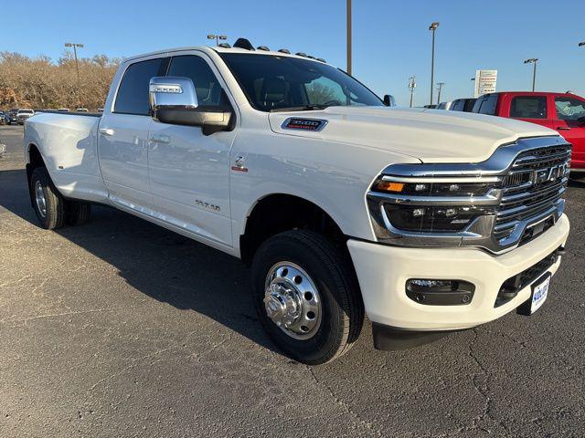 2026 Ram 3500 Laramie Crew Cab 4x4 8' Box