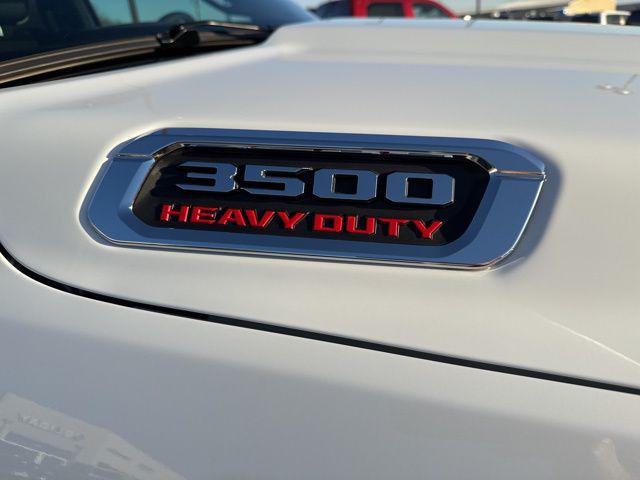 2026 Ram 3500 Laramie Crew Cab 4x4 8' Box