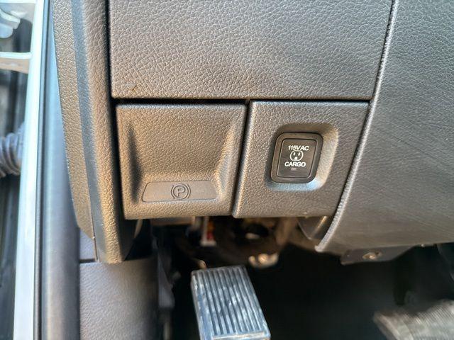 2026 Ram 3500 Laramie Crew Cab 4x4 8' Box