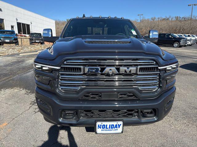 2026 Ram 3500 Laramie Crew Cab 4x4 8' Box