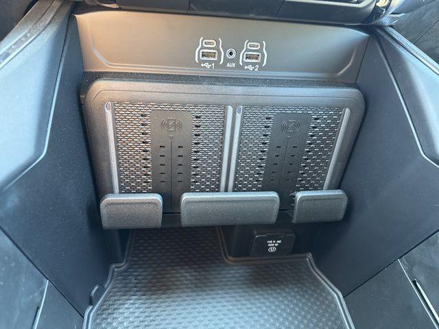 2026 Ram 3500 Laramie Crew Cab 4x4 8' Box